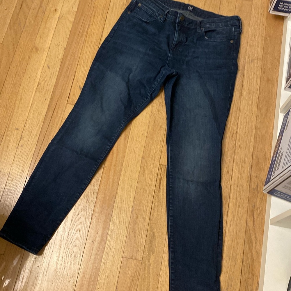 GAP Skinny Leg Dark Rinse Jeans